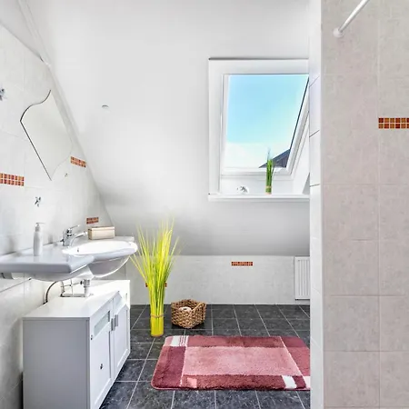 アパート Kiebitznest